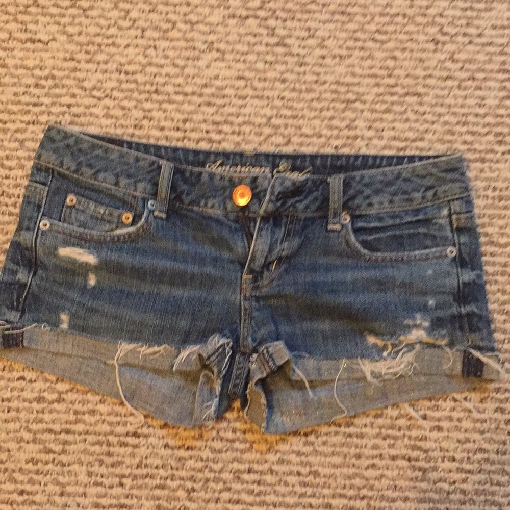 Size 4 AE Shorts